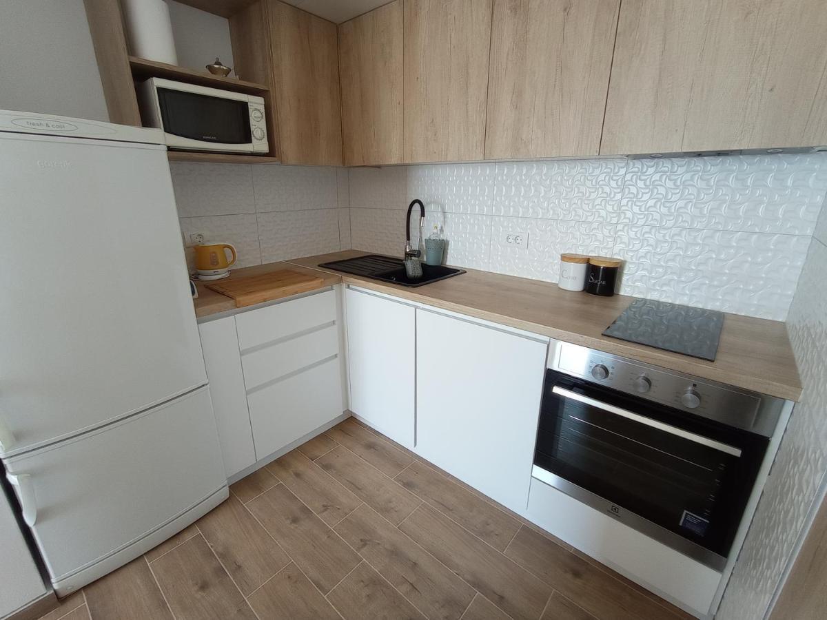 Cozy Apartmant With A Sea View In Орашац Экстерьер фото